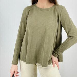 Anthropologie Eri + Ali Crewneck Pullover Sweater Top in Avocado Green